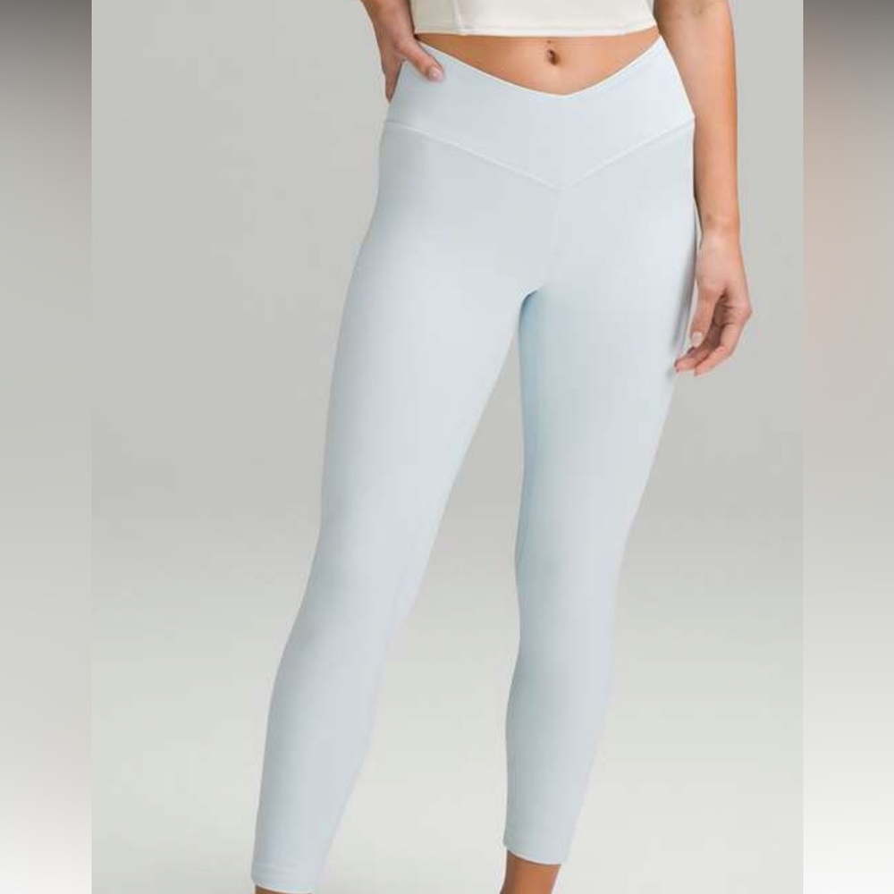 SOLD* Lululemon align v waist 25”
